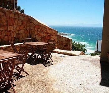 Gasthuis Simon'S Town Guest House 4*